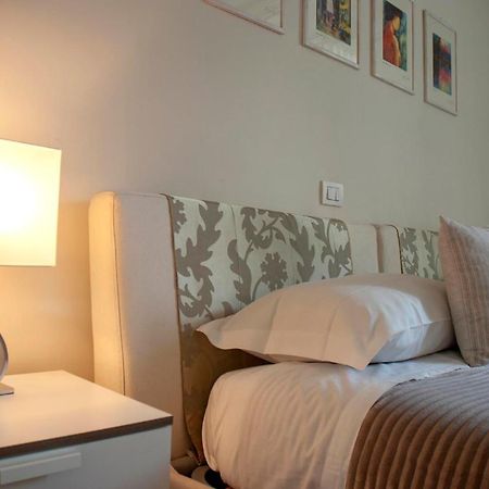 Bea Suites Luxury Rooms Rom Exteriör bild