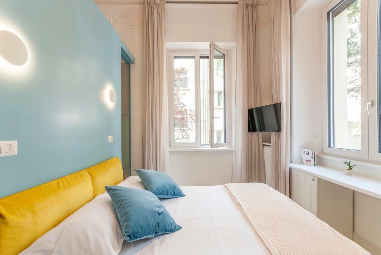 Bea Suites Luxury Rooms Rom Exteriör bild